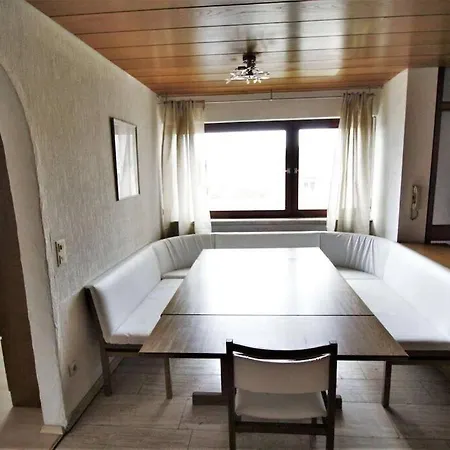 Διαμέρισμα Schoene, Grosse Mit Parkplatz Und Wlan *